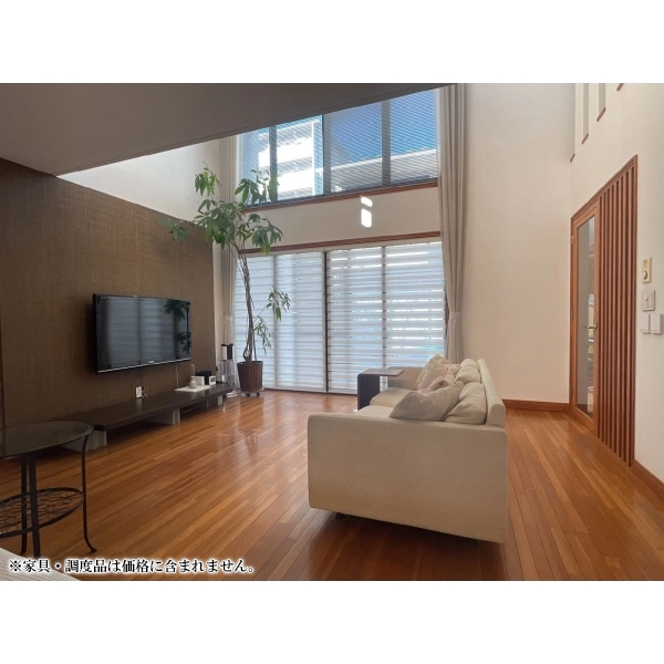 横浜市都筑区早渕１丁目 リビング