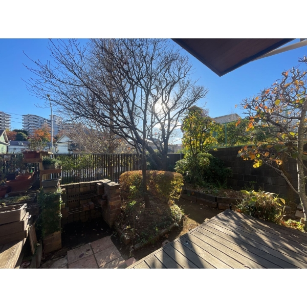 横浜市都筑区早渕１丁目 ウッドデッキ