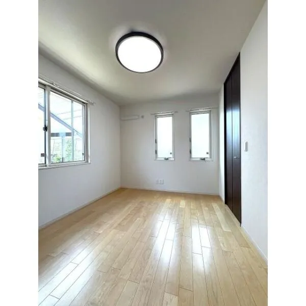 さいたま市緑区東浦和７丁目 リビング以外の居室