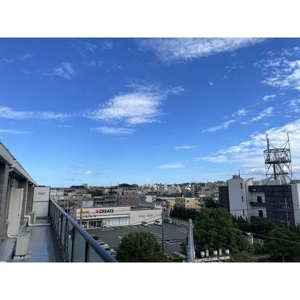 ライオンズマンション京王堀之内第二 ルーフバルコニーからの眺望