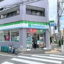 板橋区蓮根１丁目 ファミリーマート蓮根二丁目店（コンビニ）まで約150m（徒歩2分）