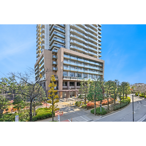 エルザタワー５５ 水と緑に恵まれた住環境