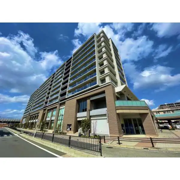 ライオンズ横濱瀬谷ステーションスクエア 外観