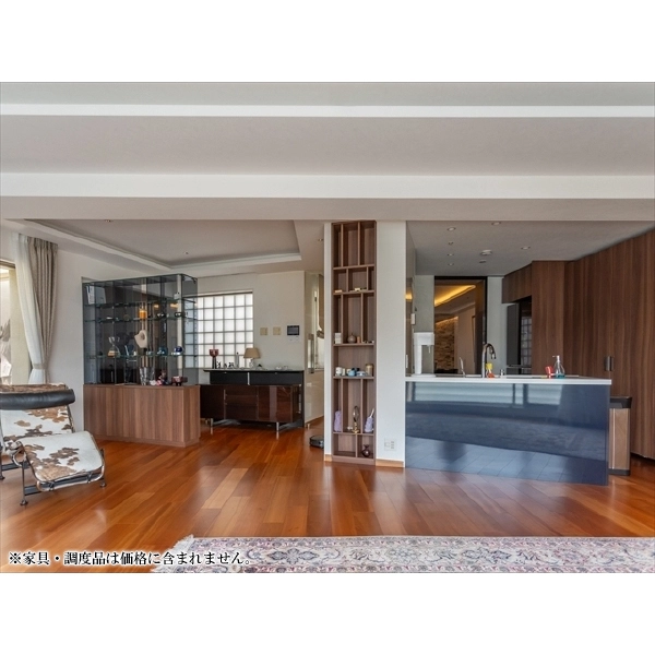 マジェス京都岡崎 リビング約28.1畳＋キッチン約4.6畳