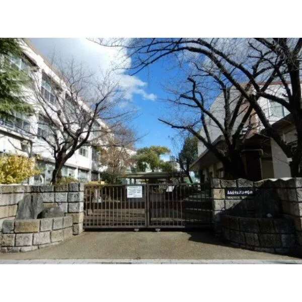 オ－プンレジデンシア金山熱田ＴＨＥＣＯＵＲＴ 沢上中学校 400m