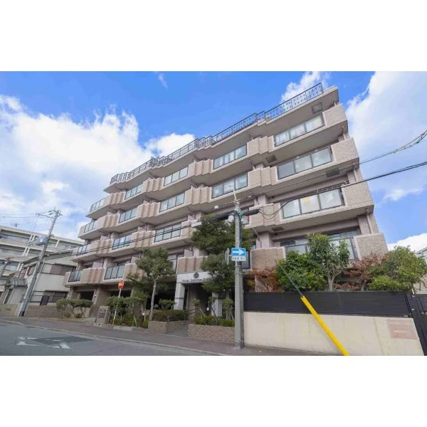 プレステージ西宮甲子園 外観