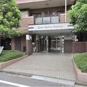 ライオンズガーデン鶴見 マンションエントランス