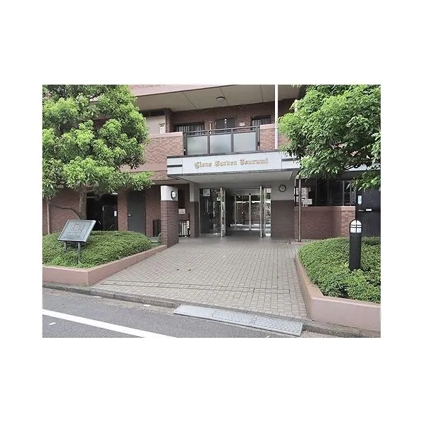 ライオンズガーデン鶴見 マンションエントランス