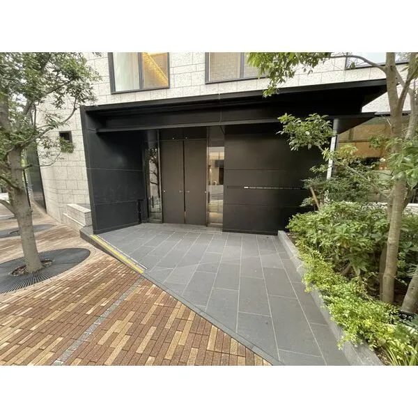 プラウドタワー東池袋ステーションアリーナ エントランス