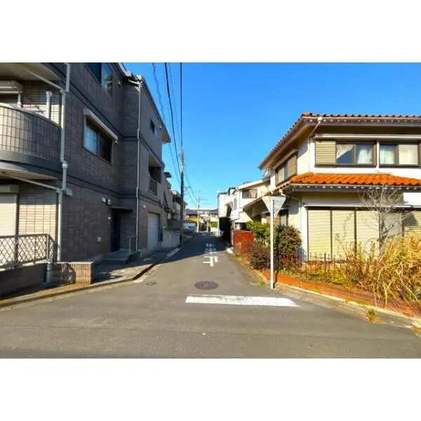 所沢市小手指町１丁目 前面道路