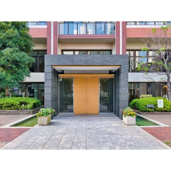 THE KOSUGI TOWER エントランス