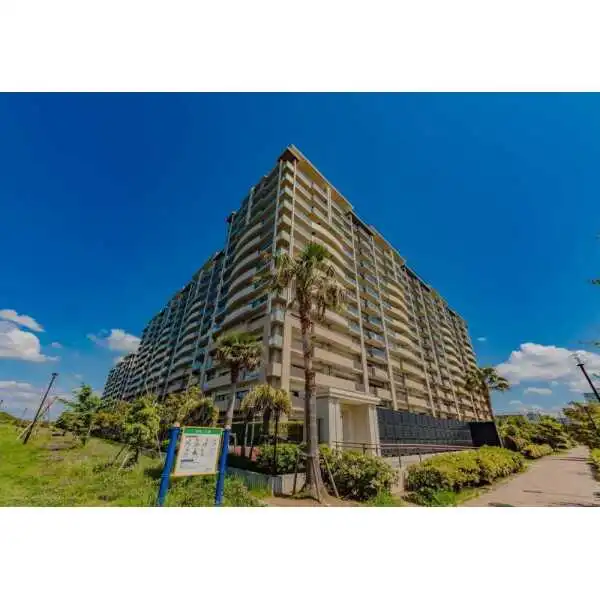 プラウド新浦安パームコートＡ棟 外観