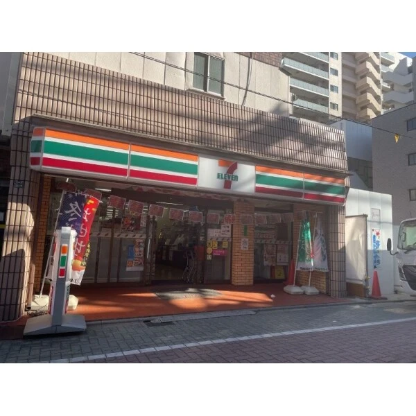 板橋区双葉町 セブンイレブン中板店(コンビニ)まで約280m(徒歩4分)