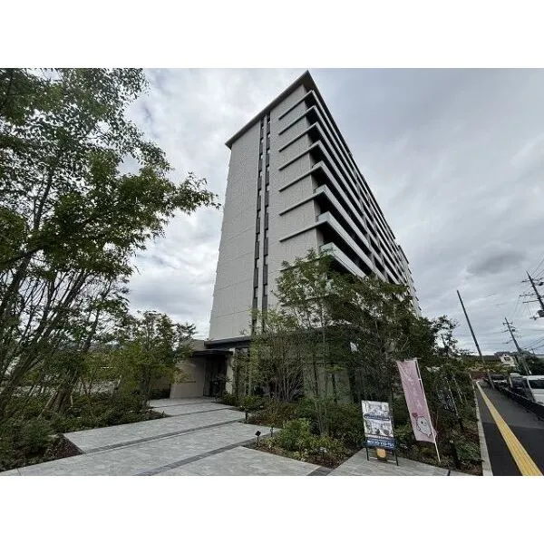 ルネ鴻池新田 アプローチ