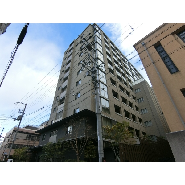 プレミスト京都烏丸御池３番館 外観