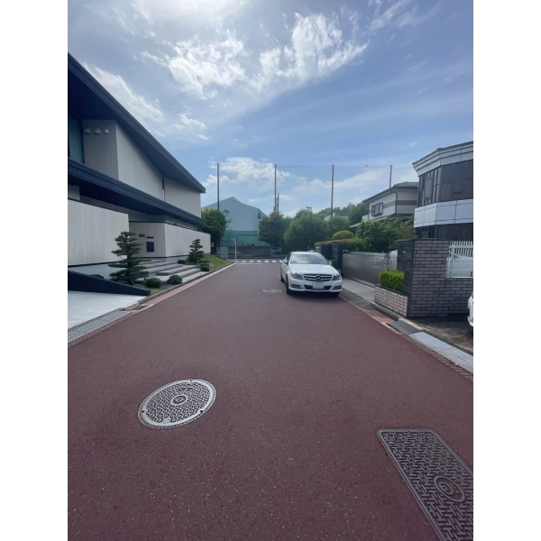 横浜市中区本牧和田 前面道路