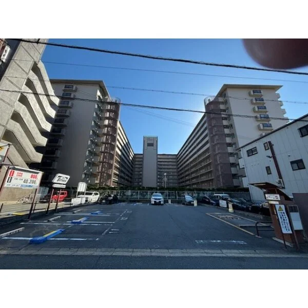 藤和奈良ハイタウンＣ棟 外観