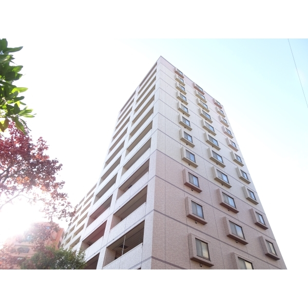 ライオンズヴィアーレ浦和弐番館 外観