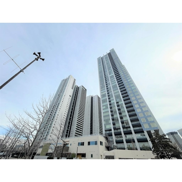 ワールドシティタワーズ 外観