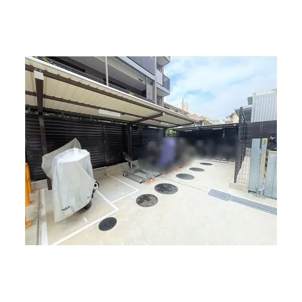ワコーレ西岡本グランプレイス 駐輪場