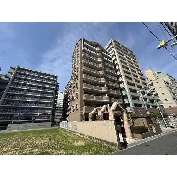 アンビエント江坂 外観