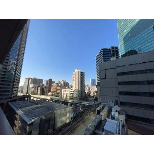 麻布市兵衛町ホームズ LDK西側サービスバルコニーからの眺望