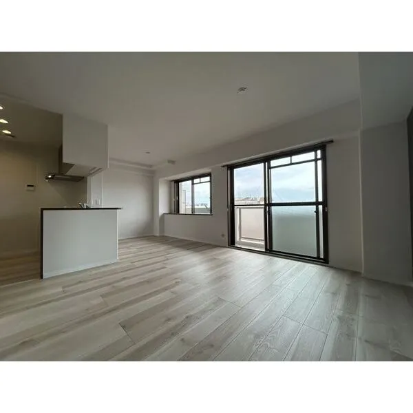 エンゼルハイム東三国 LDK約13.9帖