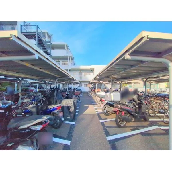 エンゼル萩中パークハイツ 【駐輪場】