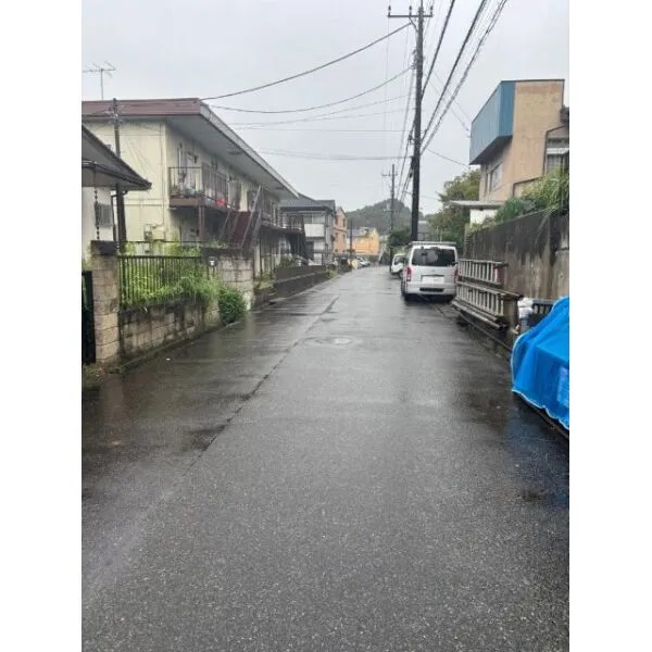 我孫子市湖北台１０丁目 前面道路含む現地写真