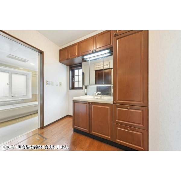 市川市国府台３丁目 1階洗面室