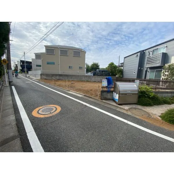 練馬区下石神井4丁目 西武新宿線「上石神井」駅(駅)まで約1040m(徒歩13分)