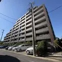 ライオンズシティ千種 重厚感のあるタイル貼りの外観