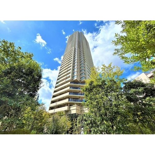 グランドメゾン上町台レジデンスタワー 外観