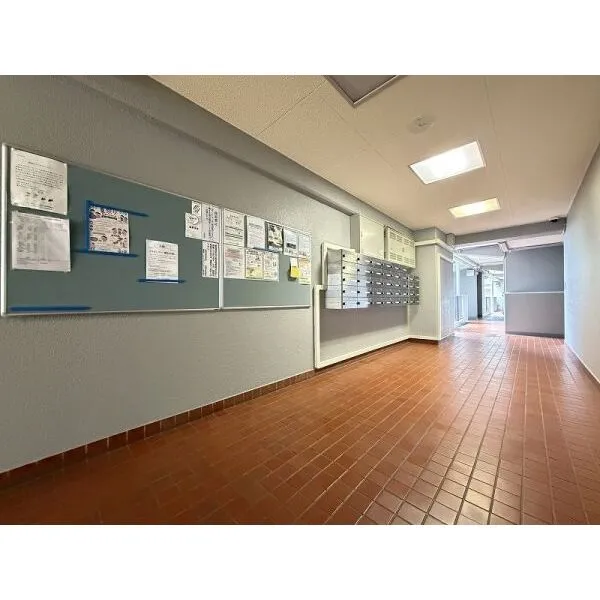 エンゼルハイム仲六郷 エントランス
