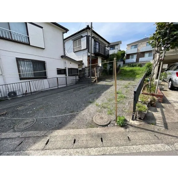 横浜市神奈川区片倉５丁目 外観（路地状部分）