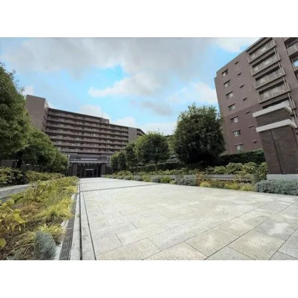 ユニヴェルシオール学園の丘 その他画像