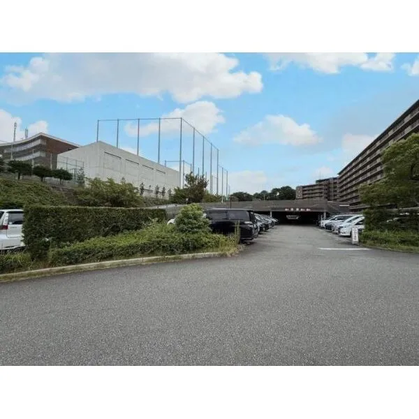ユニヴェルシオール学園の丘 その他画像