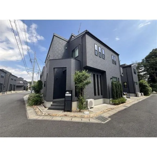 柏市高柳 建物外観