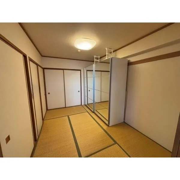 ロイヤルステージ淵野辺 和室