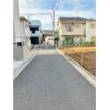 練馬区大泉学園町６丁目 前面道路を南側から撮影