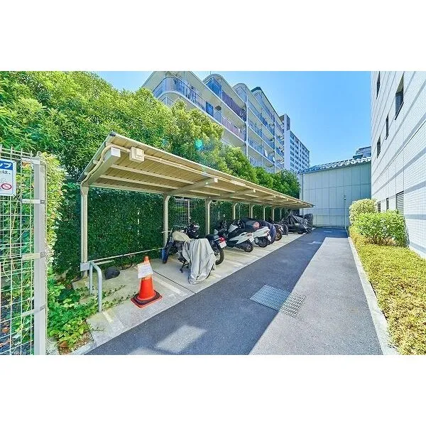 クレストシティ木場 敷地内バイク置き場（２０２６年７月１７日時点　空無）
