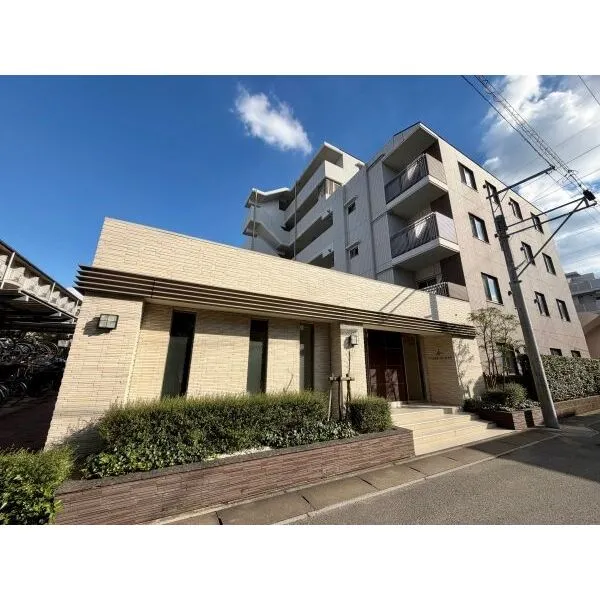 クレアホームズ本八幡 現地外観