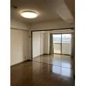 ライオンズマンション町屋 ダイニングと洋室２