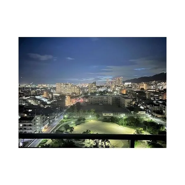 エルヴェール神戸本山アーバンライフ 夜になると夜景も楽しめます♪