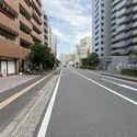 ライオンズマンション川口栄町 前面道路（２０２６年７月撮影）