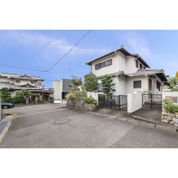 長岡京市河陽が丘２丁目 前面道路（北東）