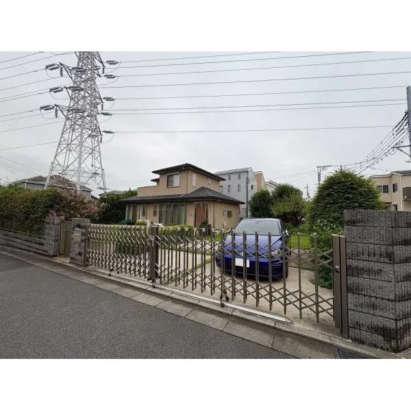 横浜市泉区中田南１丁目 2台分駐車可能な整備された駐車スペース（車種によります）
