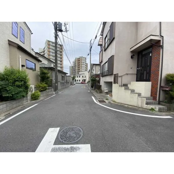 川口市南鳩ヶ谷3丁目 前面道路