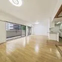 リーデンススクエア相模原 約24.4畳の広々としたリビングダイニングキッチン