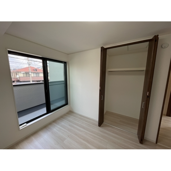 明石市朝霧町２丁目 洋室約6帖（北側）